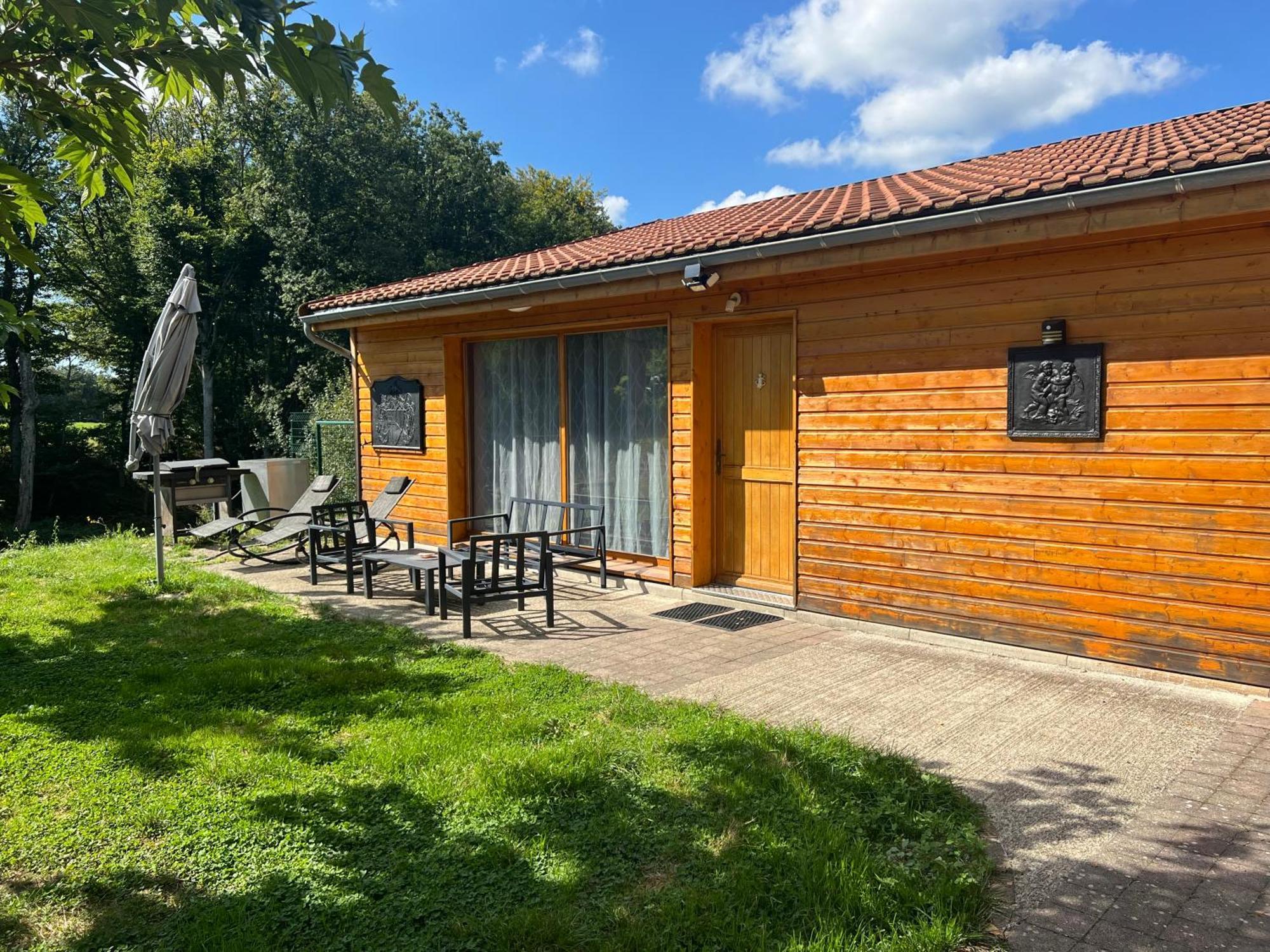Chalet Des Anges Youx Eksteriør billede